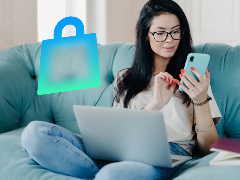 «Я оставляю на маркетплейсах всю зарплату». Как справиться с бесконтрольным шопингом и не стать его жертвой снова