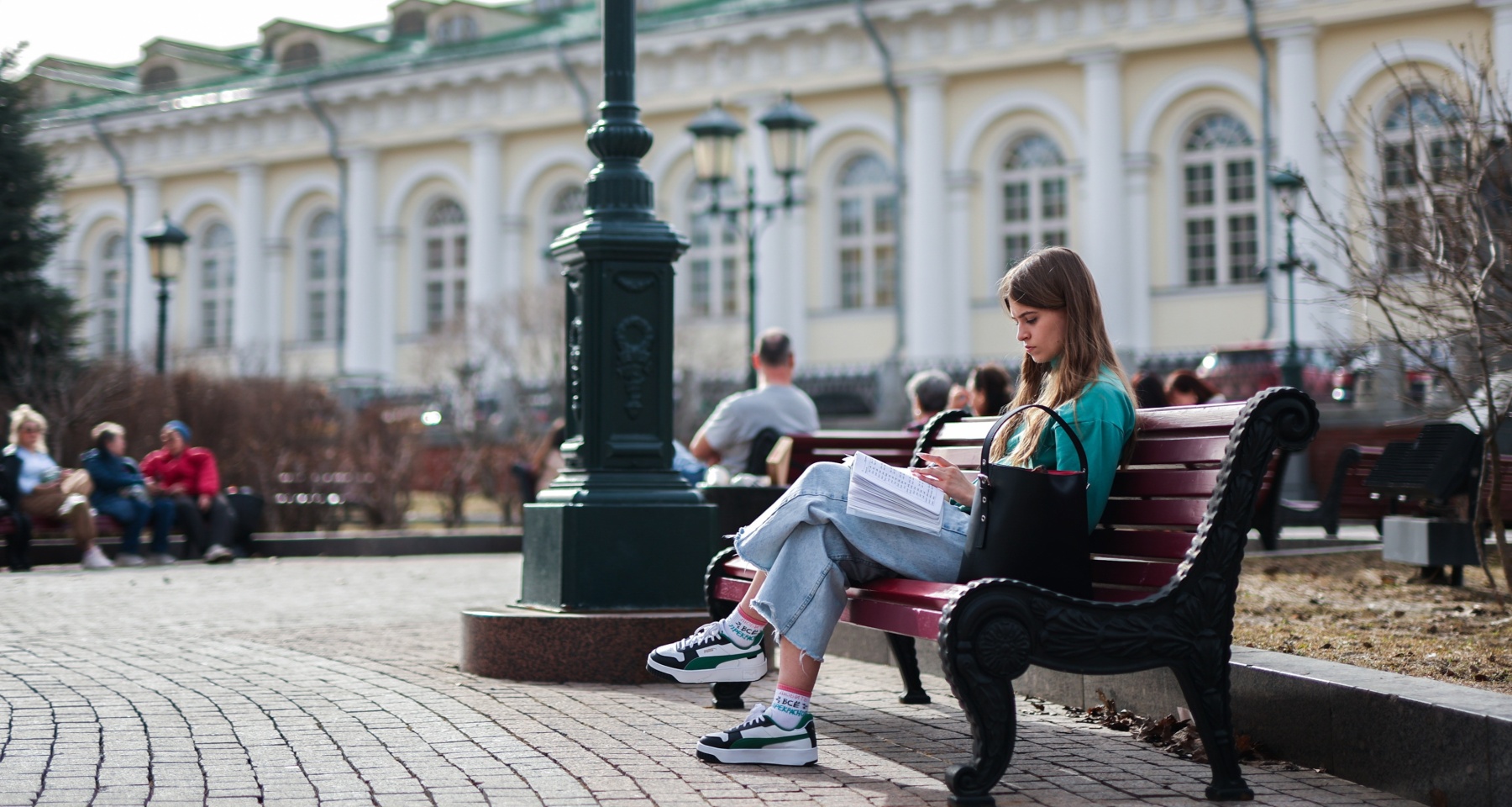 От Apple требуют объяснить причину недоступности платежных систем в России.  Обзор Банки.ру 04.04.2024 | Банки.ру