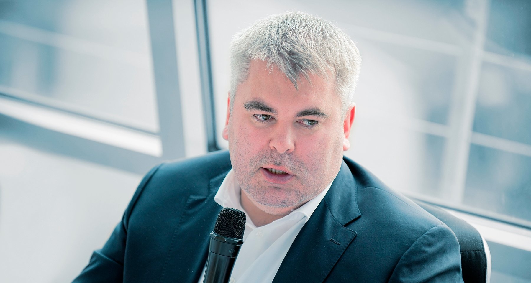 Банк Уралсиб покинул заместитель председателя правления Евгений Абузов ...