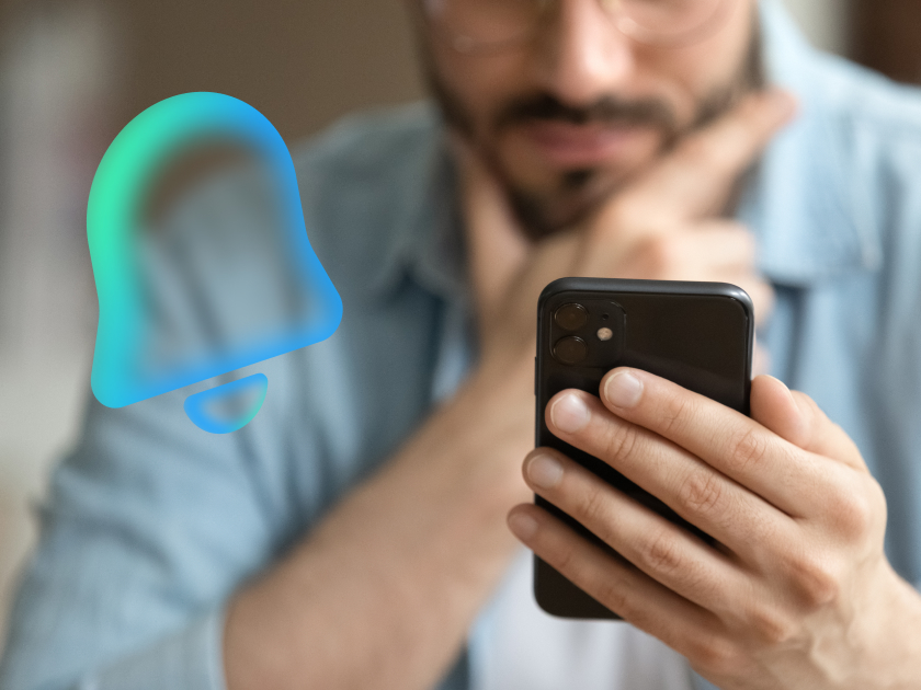 На «Госуслугах» массово рассылают уведомления о внесении сведений в реестр воинского учета. Узнали, что это значит