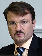 Герман Греф: «Чем надежнее банк, тем ниже ставки»