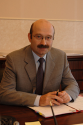 Михаил Задорнов: «Банковский рынок в России — один из немногих конкурентных секторов экономики»