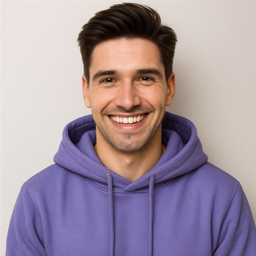 Максим Быстров