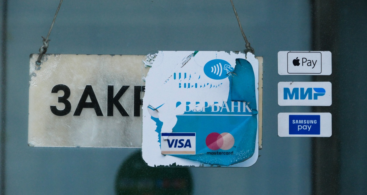 Why Businesses in Russia Are Closing: Key Reasons and Trends