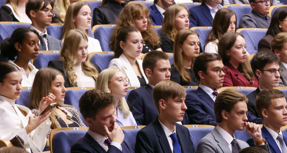 Изображение темы дня