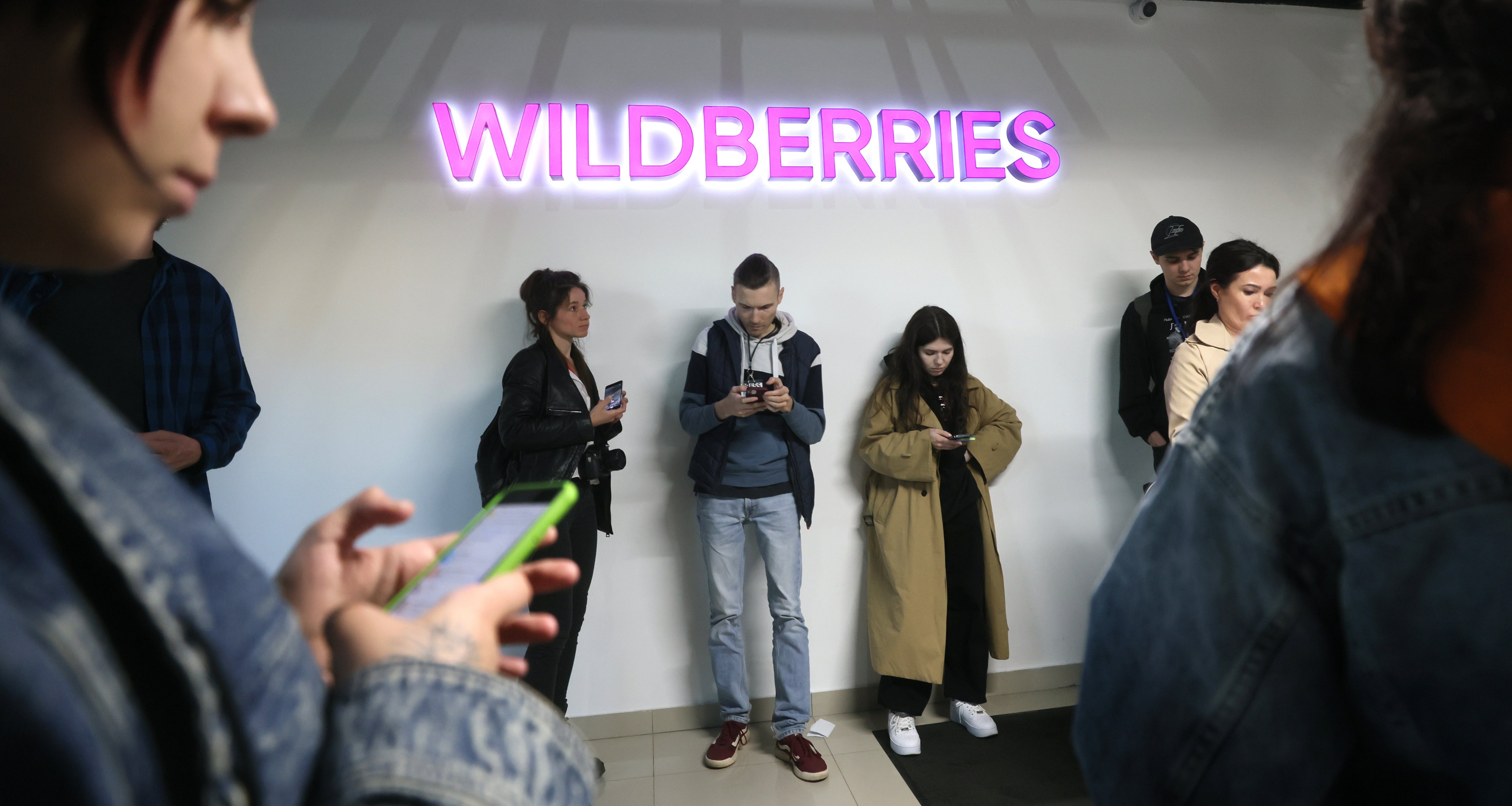 Списание wildberries. Вайлдберриз рекламное лицо 2023. Вайлдберриз новости. IP реклама Wildberries. 650 Миллионов вайлдберрис.