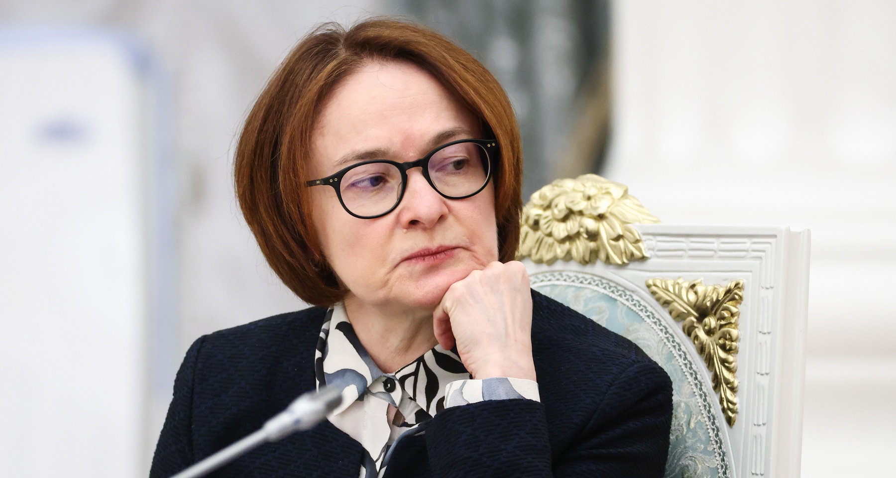 Как ЦБ снижает ключевую ставку и почему вкладчики скоро начнут перекладывать деньги. Главное за неделю