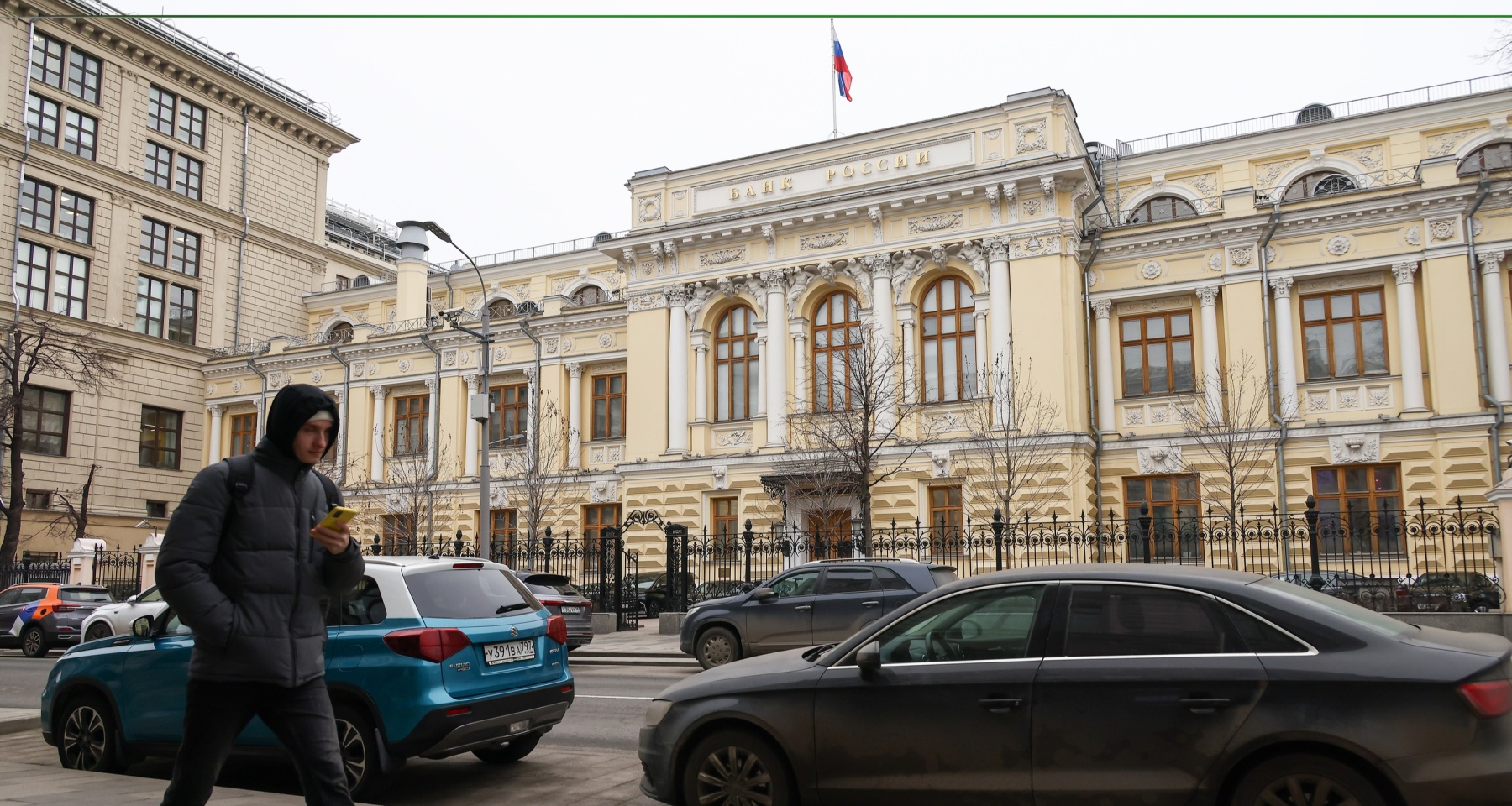 Что будет с вкладами после решения по ставке, ЦБ пересмотрел прогноз на 2025 год. Главное о ключевой ставке за неделю