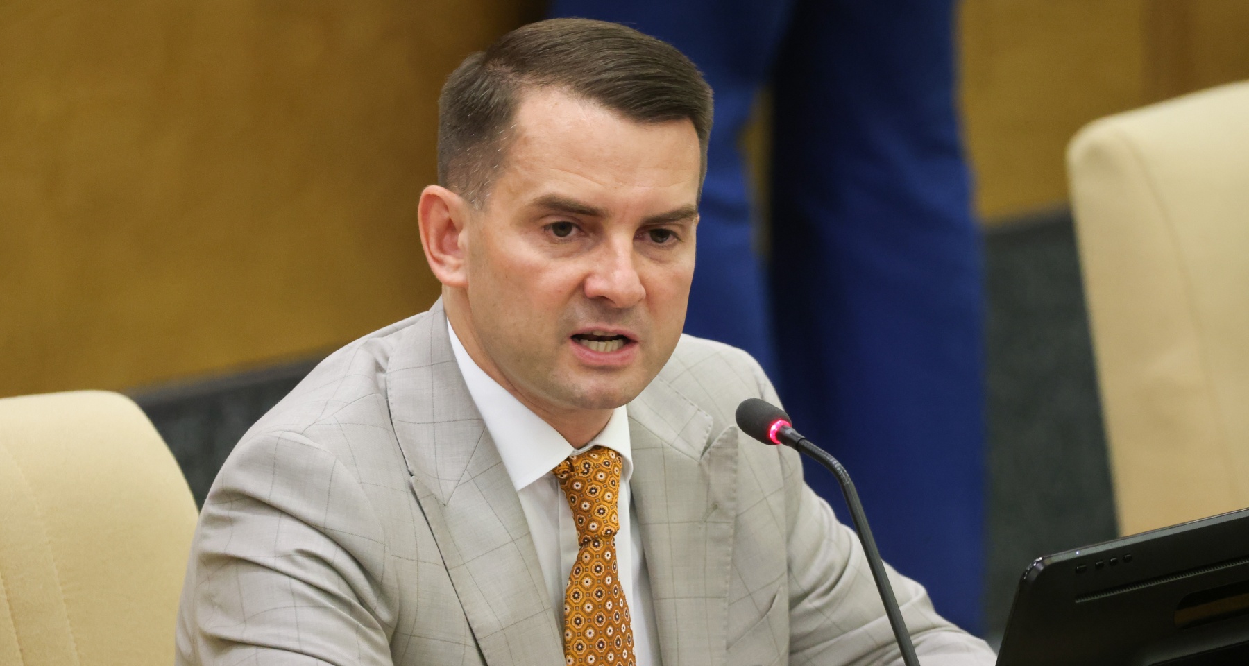 В Госдуме предложили создать Единый электронный документ гражданина В Госдуме предложили создать Единый электронный документ гражданина