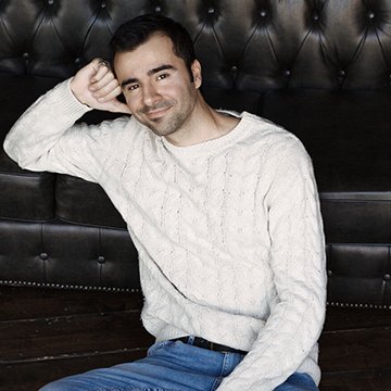 певец, музыкант
