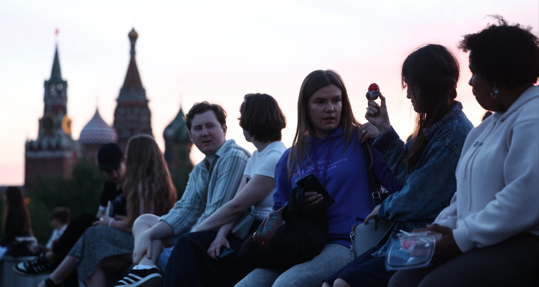 Россияне ответили, какую зарплату хотят получать