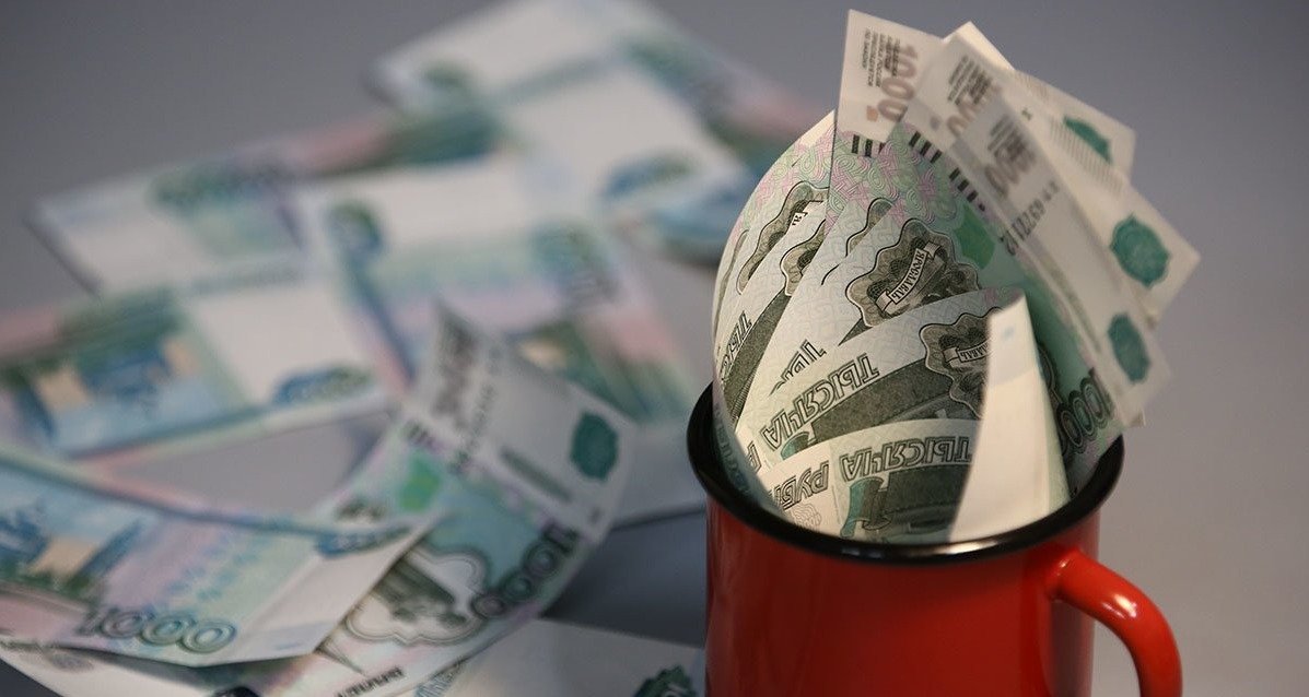 Максимальная ставка топ-10 банков по вкладам продолжила движение вниз