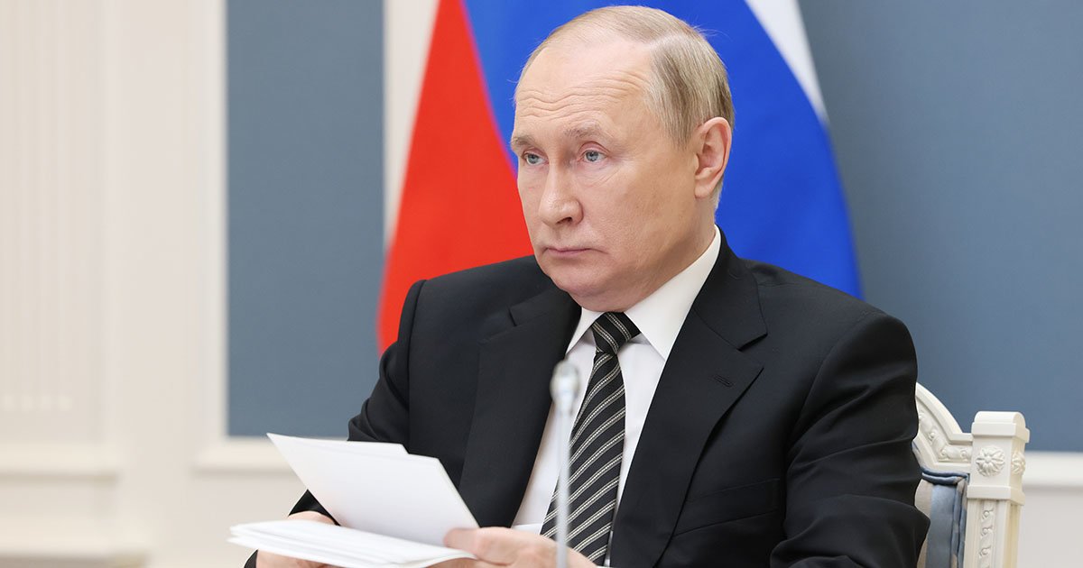 Bloomberg: почему санкции оказались не страшны Путину
