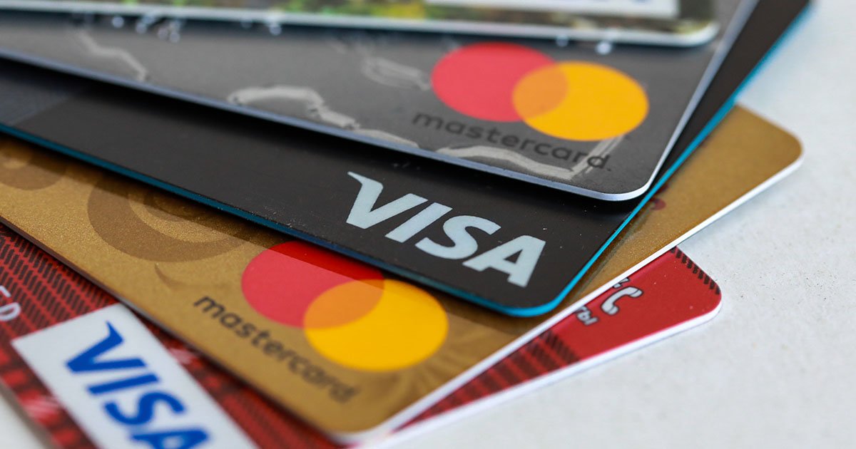 Mastercard и Visa объявили о приостановке работы в России