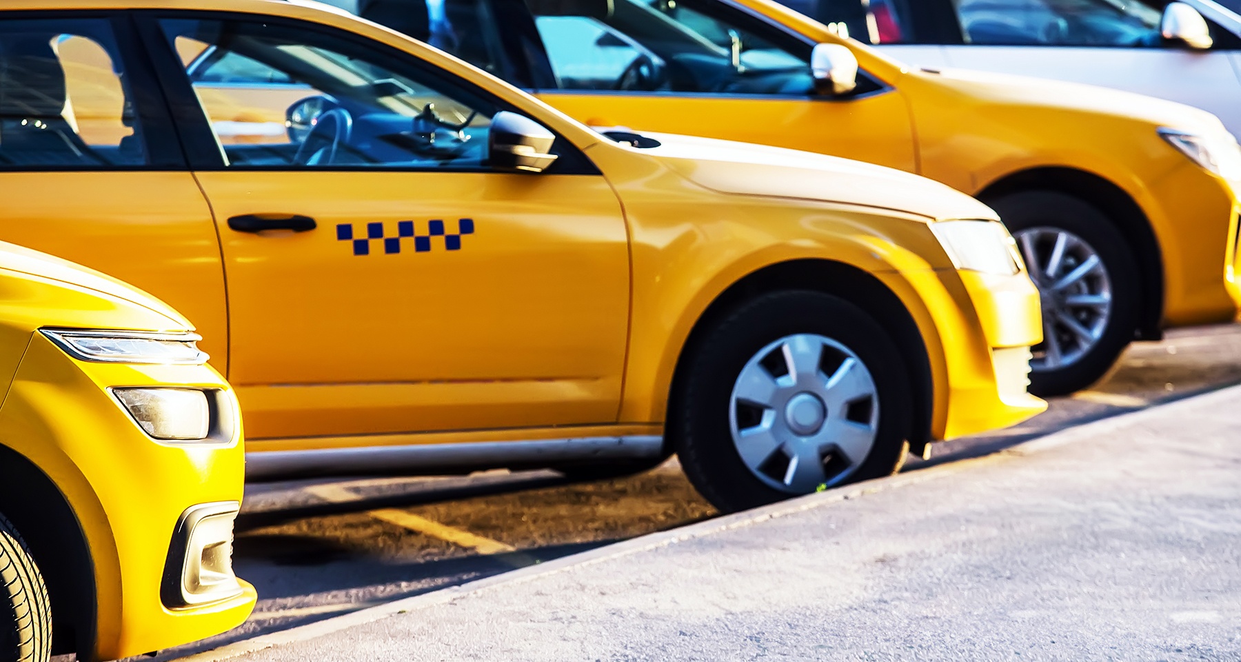 1800-taxiilNeJCNLeebP.jpg