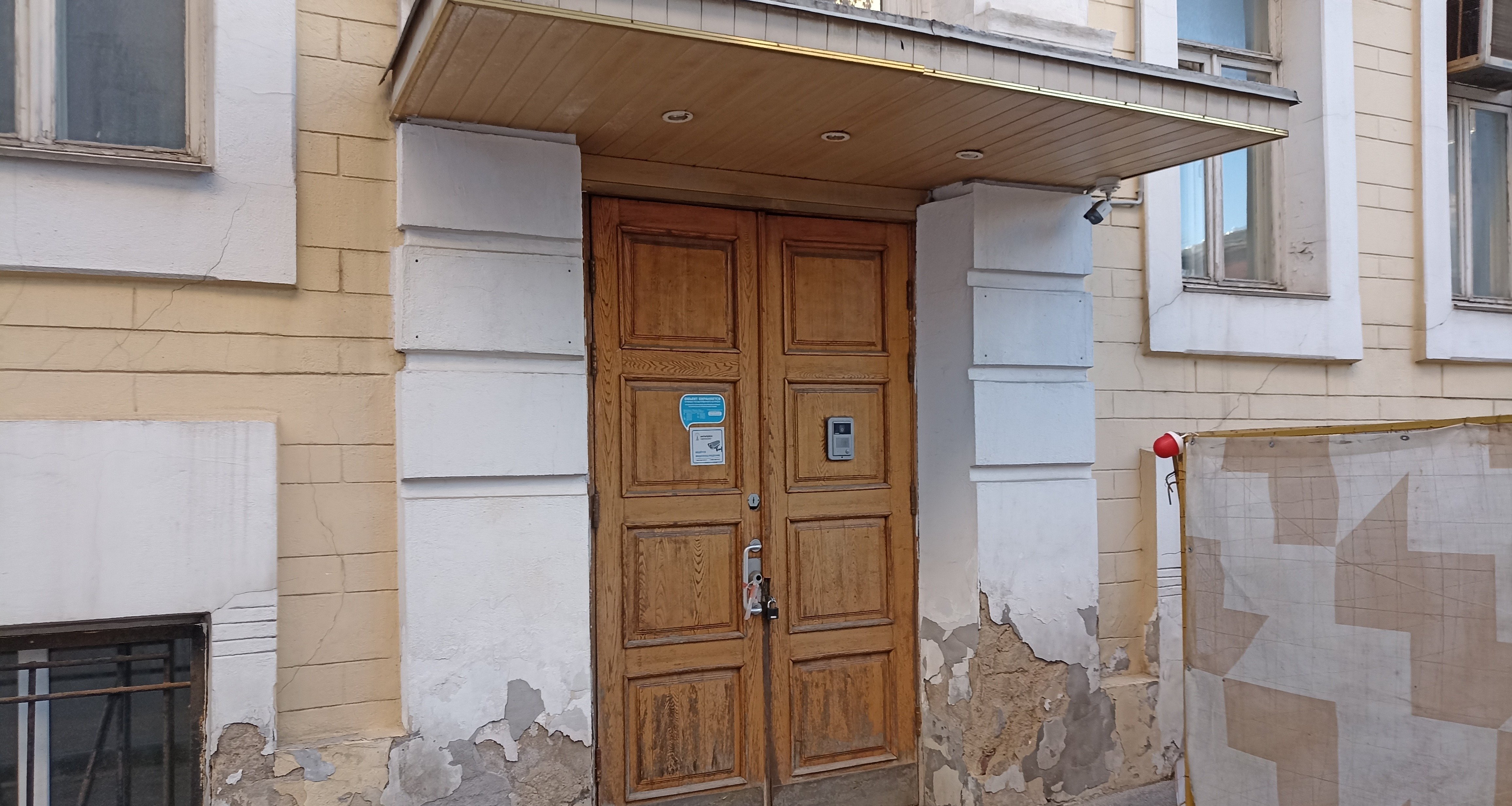 Особняк в центре Москвы. Во сколько обойдется такой дом и как он выглядит внутри